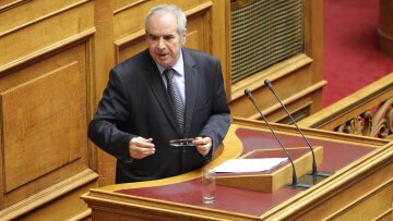 Παναγούλης: Να μην υπολογίζει σε μένα η κυβέρνηση