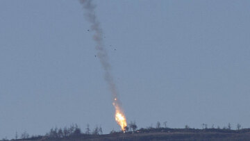 Συρία: Οι αντάρτες αναζητούν τον δεύτερο πιλότο του ρωσικού αεροσκάφους