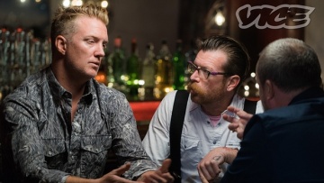 Πρόσωπο με πρόσωπο με τον εκτελεστή του Μπατακλάν ήρθαν οι Eagles of Death Metal!