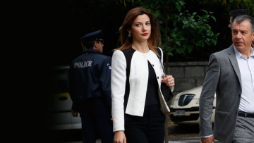 Θεοδωράκης: Τεράστιες οι ευθύνες Τσίπρα - Υποσχόταν μαγικές λύσεις στο ασφαλιστικό
