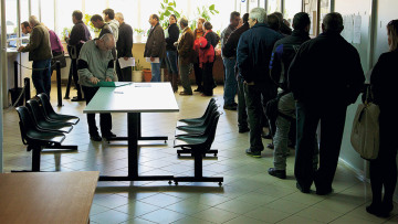 Ποιοι κινδυνεύουν από τις κατασχέσεις της εφορίας