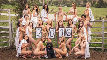 Γυμνό «Ημερολόγιο» από βιοεπιστήμονες για καλό σκοπό! 