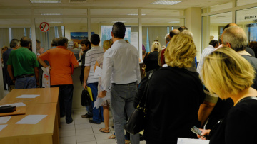 Στη Βουλή το νομοσχέδιο για το «αδήλωτο» χρήμα