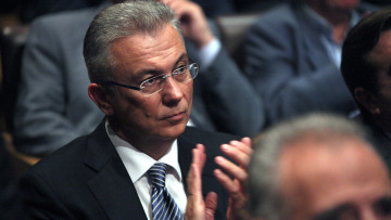 Ρουσόπουλος: Ο Τσίπρας μοιάζει με τον Ανδρέα Παπανδρέου