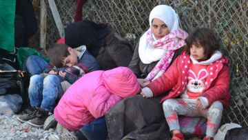 Η Frontex έφυγε για Χριστούγεννα και η Λέσβος «βούλιαξε» από μετανάστες