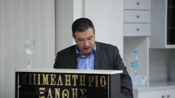 Μουσουλμάνος δήμαρχος διαμαρτύρεται για τον Άγιο Βασίλη στα σχολεία