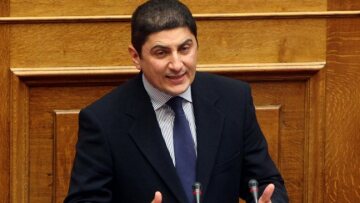 Αυγενάκης: Να συνθέσουμε την εμπειρία των παλαιότερων με τον ενθουσιασμό της νέας γενιάς