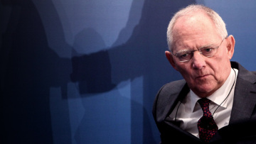 Σόιμπλε προς Αθήνα: Εφαρμόστε γρήγορα όσα έχουμε συμφωνήσει 