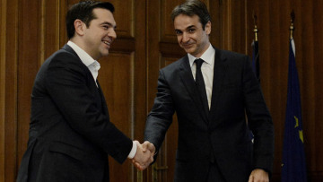 ΝΔ κατά Μαξίμου: Ουδέποτε μας είπε ο Τσίπρας για ΔΝΤ και ολιγάρχες