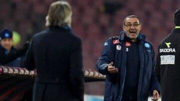 Δύο αγωνιστικές και 20.000 ευρώ στον τεχνικό της Νάπολι για ομοφοβικά σχόλια