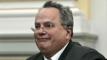 Κοτζιάς για προσφυγικό: Προσπαθούν να βρουν τον «μουντζούρη» στην Ελλάδα