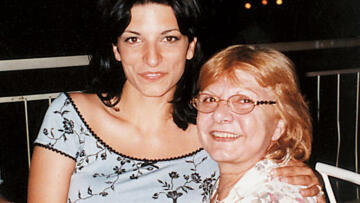 Τζένη Βάνου: Το συγκινητικό μήνυμα της κόρης της, δύο χρόνια μετά το θάνατο της 