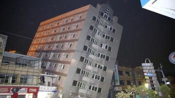 Ταϊβάν: Δύο άτομα ανασύρθηκαν ζωντανά 48 ώρες μετά το σεισμό