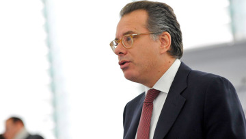 Αποστάσεις λαμβάνει η ΝΔ από την απόφαση για εμπλοκή του ΝΑΤΟ στο μεταναστευτικό