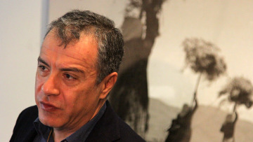 Θεοδωράκης: Η κυβέρνηση εξαπάτησε τους αγρότες - Να αποσύρει τις ρυθμίσεις που τους καταστρέφουν