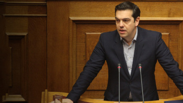 Και όμως, ο Τσίπρας είναι αισιόδοξος: Κλείνουν σύντομα αξιολόγηση, χρέος και προσφυγικό