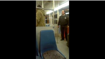 Υπάλληλος σεκιούριτι στον ΗΣΑΠ σε αφρικανό μετανάστη: «Εγώ κάνω κουμάντο εδώ»!