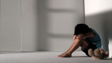 Προφυλακιστέος ο 44χρονος που βίαζε και βασάνιζε τα ανήλικα παιδιά του