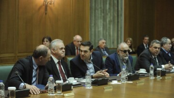 Σενάρια ανασχηματισμού μετά το φιάσκο Τόσκα στην ΕΛ.ΑΣ. και την γκάφα του Σγουρίδη