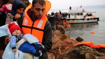 Λέσβος: Σε 24 ώρες γέμισε το hotspot - Le Monde: Καταστροφή το plan B για το προσφυγικό