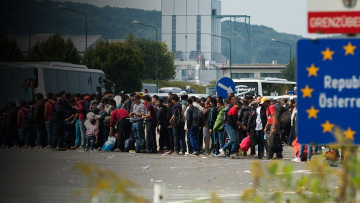 Προσφυγικό: Τώρα κάνουν διαβήματα στην Αυστρία για το κλείσιμο των συνόρων