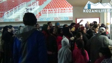 Συναγερμός στην Κοζάνη για 400 πρόσφυγες με προορισμό την Ειδομένη