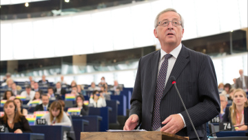 Οργή Γιούνκερ για τις μονομερείς δράσεις: Είμαστε σε «πόλεμο» με τη Βιέννη