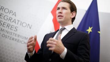 Πρόκληση από Αυστρία: «Κόψτε» το δρόμο στους πρόσφυγες και κρατήστε τους στα hot spot 