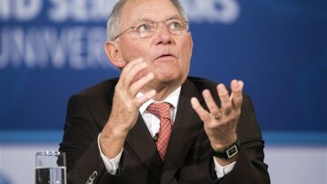 Σόιμπλε: «Παράθυρο» σε ισοδύναμα μέτρα, «αρκεί να βγαίνουν οι αριθμοί»