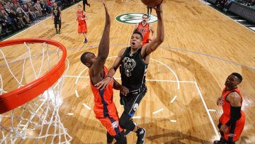 Βίντεο: Λάμψη Αντετοκούνμπο με νέο triple-double!