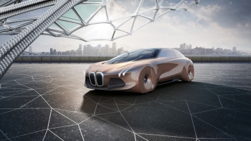 BMW: Μόλις παρουσίασε το νέο concept car και αυτό είναι 100 χρόνια μπροστά!