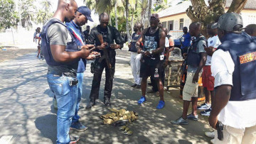 Η Αλ Κάιντα σκόρπισε τον θάνατο σε παραθαλάσσιο θέρετρο στην Ακτή Ελεφαντοστού – 16 οι νεκροί 