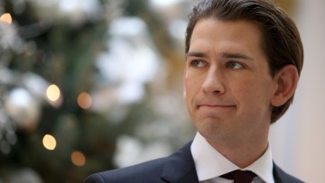 Αυστριακός ΥΠΕΞ: Τα Σκόπια κάνουν το δύσκολο έργο που δεν μπορεί να κάνει η Ελλάδα