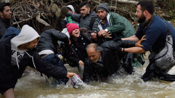 Σκόπια: Και οι 1.500 που μπήκαν παράνομα χθες, επέστρεψαν στην Ελλάδα