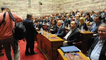 Οι 18 Μακεδόνες βουλευτές της ΝΔ απαντούν στον Μουζάλα