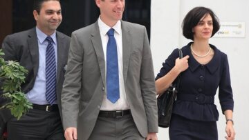 Κομισιόν: Πρόοδος στο φορολογικό και σε σημεία του συνταξιοδοτικού