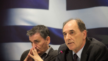 Σε αξιολόγηση έως το Πάσχα ελπίζει η κυβέρνηση 