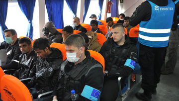 Έφυγαν 202 - ήρθαν 339 νέοι μετανάστες στα νησιά 