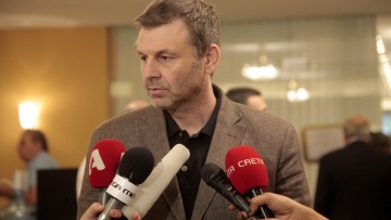 Ο Γκλέτσος επιμένει: Θα πάω και θα φωνάξω «αέρα» στους Σκοπιανούς