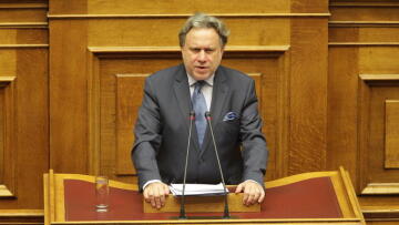Η διαπραγμάτευση... βαίνει καλώς, λέει ο Κατρούγκαλος