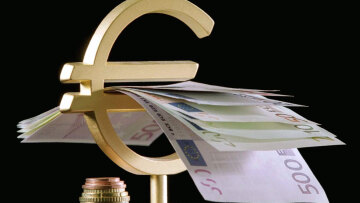 Eurostat: Στο 0,7% του ΑΕΠ το πρωτογενές πλεόνασμα το 2015