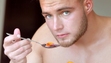 Pop up εστιατόριο για… γυμνιστές!