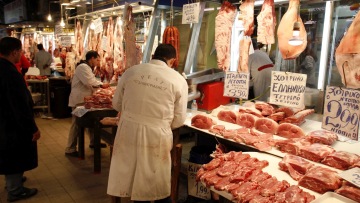 Έκτακτοι έλεγχοι σε αγορά και πύλες εισόδου εν όψει Πάσχα με απόφαση Αυγενάκη 