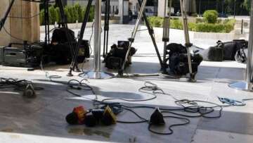 Σήμερα αποφασίζουν για την απεργία στα ΜΜΕ που καλύπτει την κυβέρνηση ΣΥΡΙΖΑ