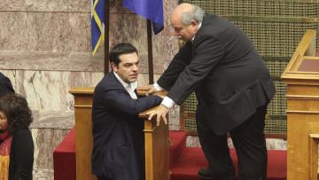 ΤΕΕ: Με πρώτο τον Τσίπρα διαγράφονται όσοι ψηφίσουν το Ασφαλιστικό 