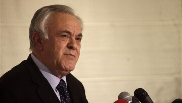 Δραγασάκης: Ο «κόφτης» δεν θα εφαρμοστεί ποτέ - Ανάκαμψη από το β' εξάμηνο του 2016