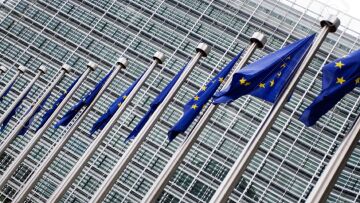 Οι Βρυξέλλες φέρνουν σχέδιο για το χρέος - Όλα τα σενάρια