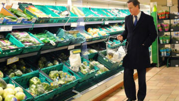 Δείτε γιατί η βόλτα του Κάμερον στο σούπερ μάρκετ μπορεί να φέρει Brexit!