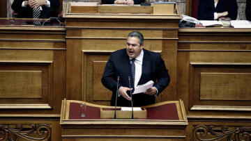 Ο Καμμένος εισηγείται αποποινικοποίηση πλημμελημάτων για να «μαζέψει» χρήματα 