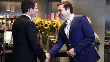 Τσίπρας σε Βαλς: «Είναι καιρός να δούμε το ''φως'' στο βάθος»